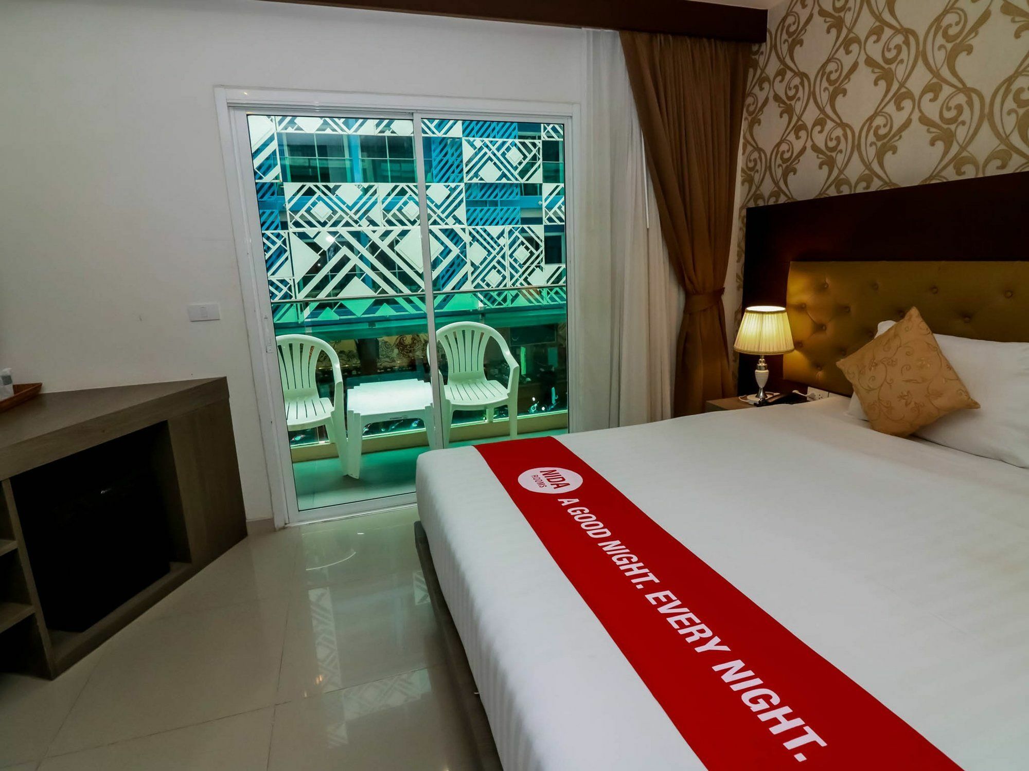 Nida Rooms Patong 188 Phang Bagian luar foto